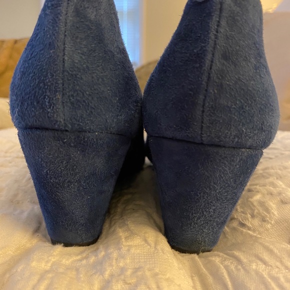Blue suede wedges purchased in France. - Picture 6 of 8